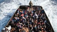 إسبانيا: إنقاذ نحو 800 مهاجر في يوم واحد