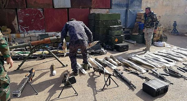 أسلحة الإرهابيين المصادرة في سوريا تعرض لأول مرة في مدينة روسية