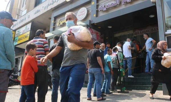 تجمّع الأفران الصغيرة والمخابز
في الجنوب": الطحين مفقود