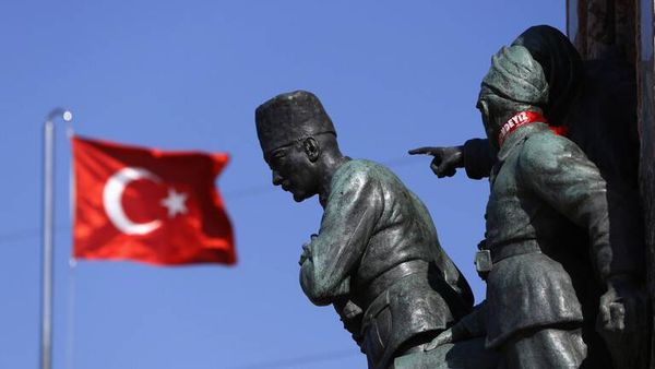 محادثات تركية سعودية في إسطنبول