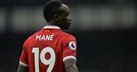 ليفربول يكافئ ماني برفع راتبه ليتساوى مع صلاح