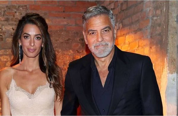 هجوم جديد من ترامب يستهدف جورج كلوني وزوجته على خلفية تجنّسهما بالفرنسية