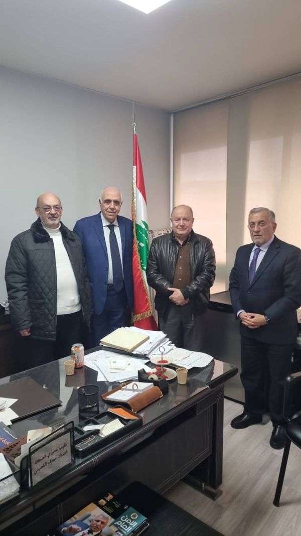 الاسمر يزور نقابة المحررين
