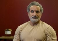 "إسرائيل" تلاحق المؤثرين: باسم يوسف وتاكر كارلسون ضمن القائمة السوداء
