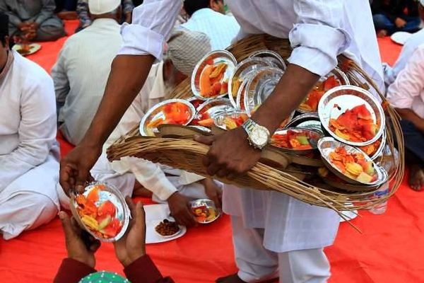 أكلات تأخذ العقل.. شهر رمضان في بلاد الهند