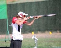 بطولة العالم في الرماية ـ اذربيجيان 2015
انجاز كبير للرامية البطلة راي باسيل :
المركز الخامس والأولى في التصفيات