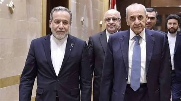 الرئيس بري عرض لوزير الخارجية الايراني عباس عراقجي في اتصال هاتفي الوضع في الجنوب جراء مواصلة العدو اعتداءاته وعدم تنفيذه لاتفاق وقف إطلاق النار