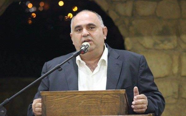 «الوجه الرياضي» لابراهيم الصقر: هدفي احراز ناد بقاعي لقب بطولة لبنان في كرة السلة 
للعمل على بناء قاعة رياضية حديثة في «عروس البقاع» ولابعاد الشباب عن آفات المجتمع