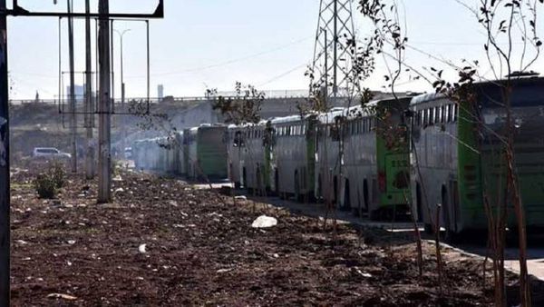 خلافات بين المجموعات المسلحة تعيق إخراج الدفعة الأخيرة من شرق حلب