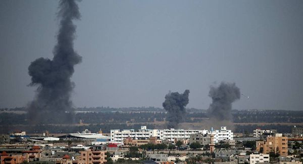 مقتل فلسطينيين اثنين في قصف إسرائيلي شرق غزة وحصيلة القتلى ترتفع إلى 13