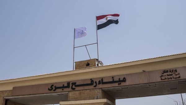 حماس تؤكد استمرار الخروقات 