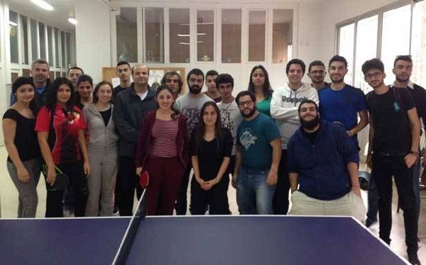 نصف نهائي «ميني فوتبول» الفرع الأول الإثنين
المعلوف ومشيك بطلا طاولة
الجامعة اللبنانية ــ الفرع الثاني
