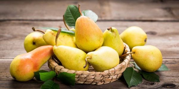 ما علاقة الإجاص بصحة أمعائك؟