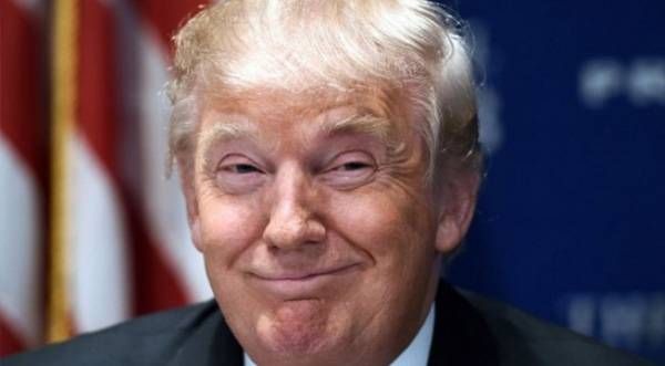 الرئيس الأمريكي الجديد يسجل رقما قياسيا جديدا !