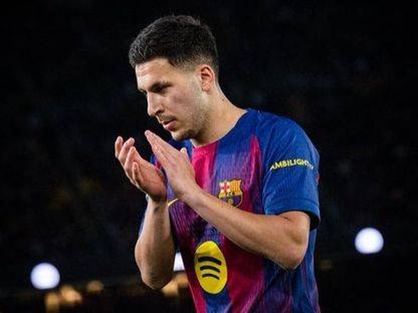 باردغجي يغادر تدريبات برشلونة باكياً بعد إصابة قوية في الركبة