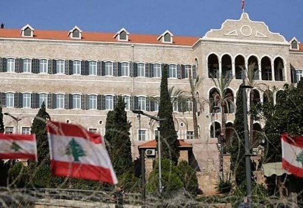 لا تغيير للحكومة أو تعديل فيها وباقية بدعمٍ دولي
بديلها غير متوافر... وسلام باقٍ لما بعد الانتخابات؟