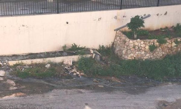 الـمجارير "تغزو" شوارع دير قوبل