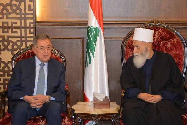 السنيورة زار شيخ العقل معزياً: لبنان يمر بفترة دقيقة وصعبة ونحن بحاجة للتبصر والحرص على السلم الأهلي