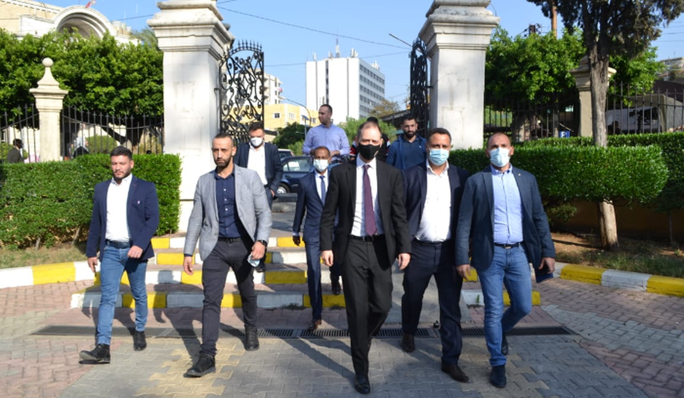 بعد زيارته عاصمة الشمال.. السفير البريطاني: طرابلس تستطيع أن تؤدي دوراً محورياً في نهضة الإقتصاد