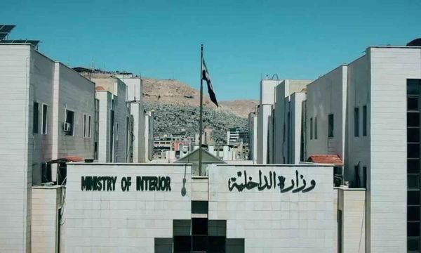 وزارة الداخلية: إعادة فتح قلم نفوس جويا في مركزه الأساسي اعتبارًا من يوم غد الخميس بهدف تأمين استمرارية العمل وتسهيل إنجاز معاملات المواطنين