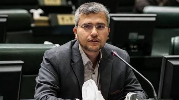 المتحدث باسم لجنة الأمن القومي بمجلس الشورى الإيراني: قرار المواد 13 و14 و15 من الخطة الاستراتيجية لتأمين أمن وتقدم مضيق هرمز