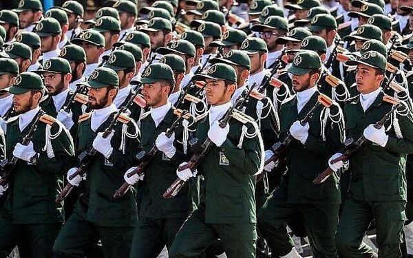 بريطانيا تعتزم تصنيف الحرس الثوري الإيراني "منظمة إرهابية"