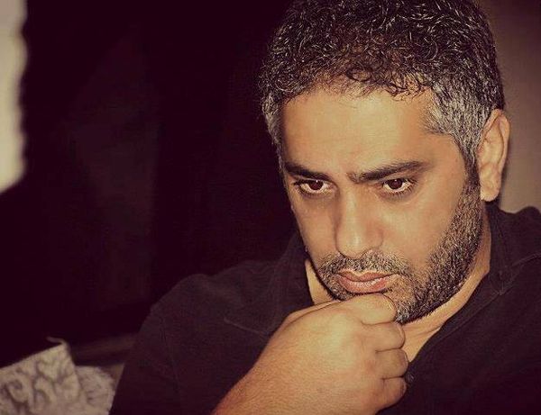 الفنان التائب فضل شاكر إلى قطر!