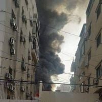إهماد حريق 3 مولدات في حارة حريك