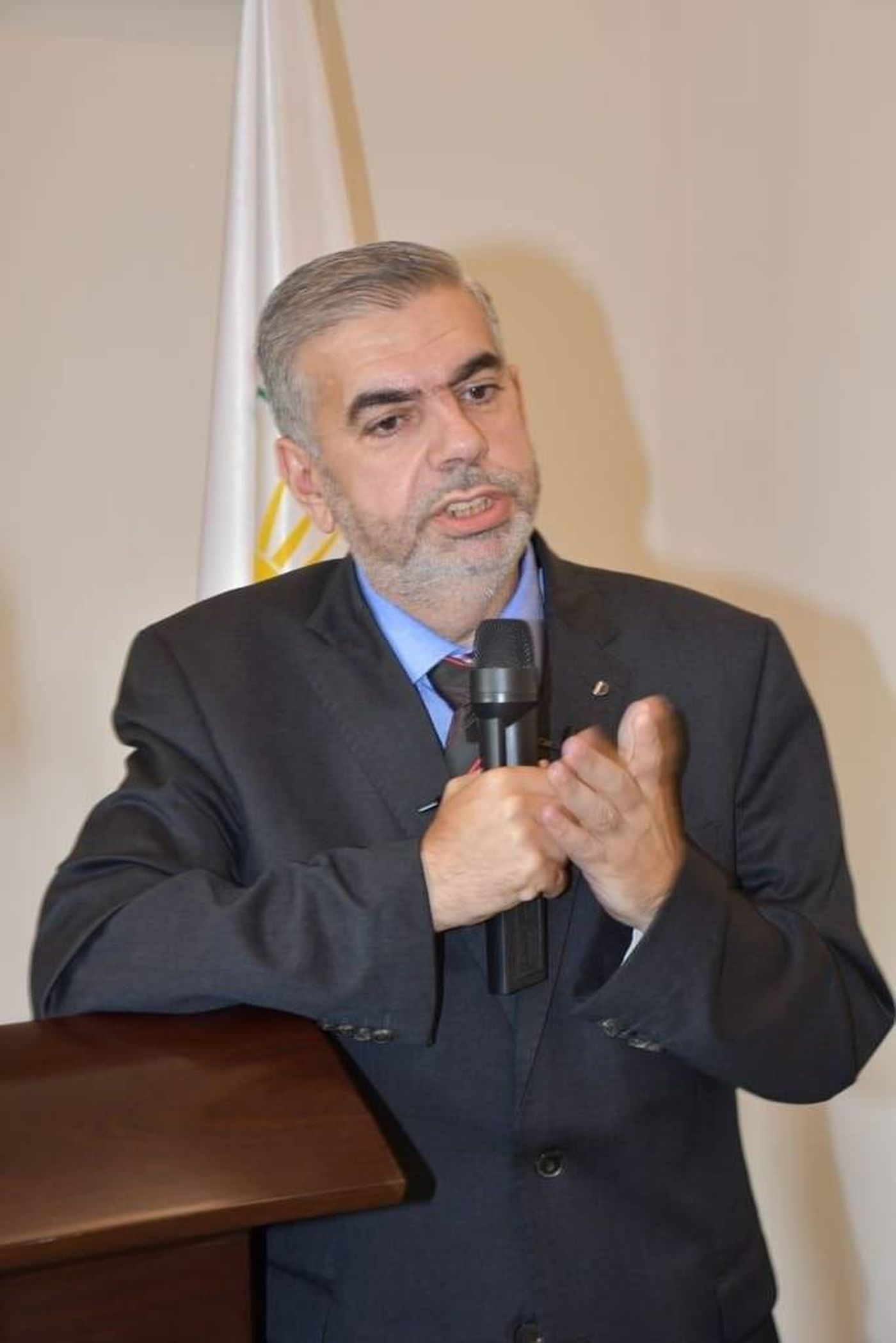 للحد من إنتشار وباء الكوليرا... مناشدة من رئيس بلدية ببنين العبدة بإقفال المدارس
