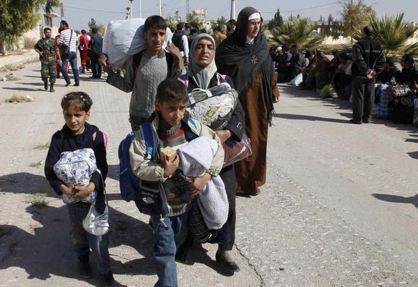 الأسد للإبراهيمي : الحل بوقف دعم «الإرهابيين» ...
المعارضة تنتقد المبعوث الأممي : لم يعد كما بدأ ...
المدنيون غادروا «المعضمية» وفتاوى «داعش» بحق النساء
