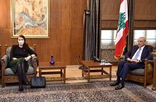 بري دعا "اللجان المشتركة" لجلسة اليوم
وأستقبل السفيرة الأوستراليّة مُودّعة