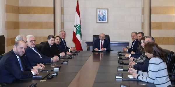 سلام عرض التطوّرات مع زوّاره
المصري: نحن مع المسلّمات الواردة في البيان الوزاري