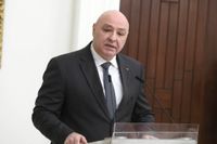 الرئيس عون يبحث الملفات مع معوض ويطّلع على خطط وزارة الطاقة