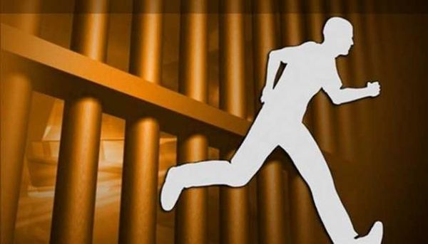فرار موقوفة سورية من قصر عدل بيروت