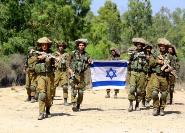 ترامب يعارض بقاء الجيش 