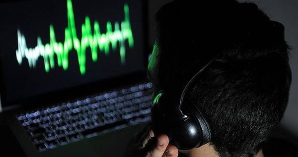 فضيحة كبرى- تسجيلات صوتية للمخابرات المصرية واعلاميين وفنانين.. ماذا طلبت منهم؟