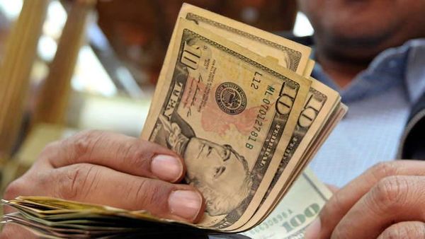 مصر تسدد مليارات الدولارات خلال عام بسبب البترول والغاز
