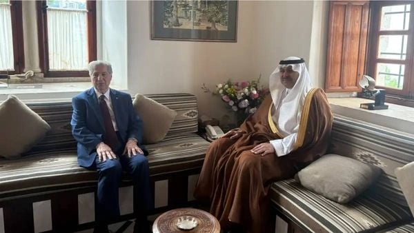 الجميّل يستقبل السفير السعودي