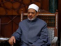 شيخ الأزهر لقادة العالم: إبذلوا
ما في وسعكم لإخماد الحروب