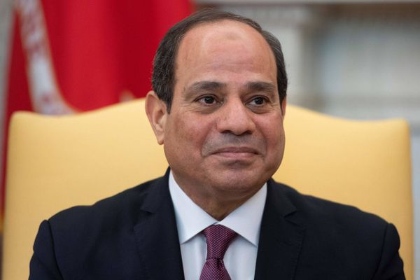 السيسي إلى بريطانيا للمشاركة في قمة المناخ