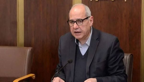 النائب ملحم خلف: فراغ اليونيفيل سيؤدي إلى احتكاك بين الجيشين اللبناني والإسرائيلي