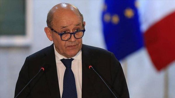 لودريان: التفاوض السبيل الوحيد… ونزع سلاح حزب الله بالقصف مستحيل