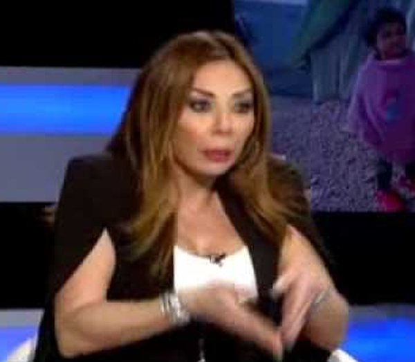 شاهد بالفيديو رولا شامية تفقد السيطرة على نفسها و...!؟