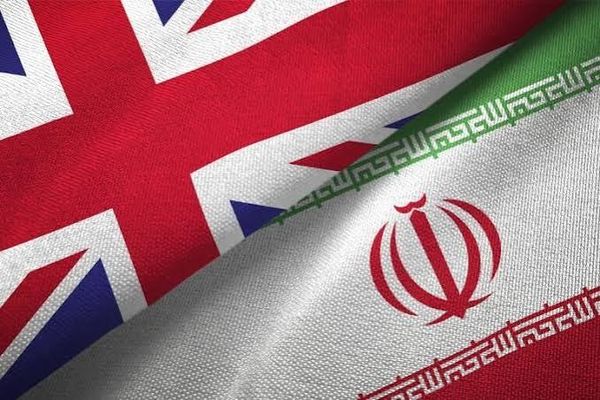 رئيس الوزراء البريطاني: نعتقد أن إيران متورطة في حادثة قاعدة فيرفورد