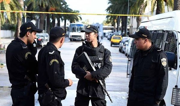 إيران: القبض على ارهابيين في أصفهان