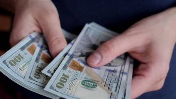 في لبنان... راتبه يتجاوز نائب الرئيس الأميركي!