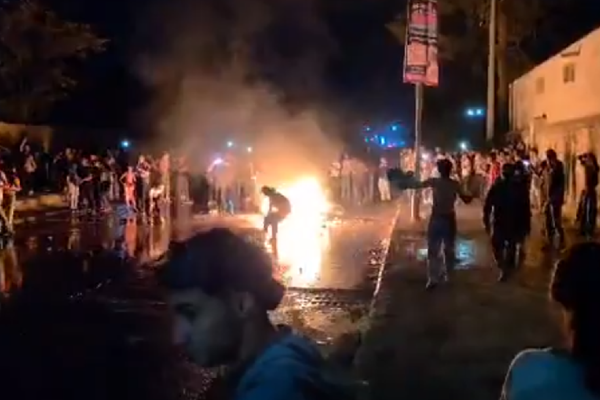 تظاهرة حاشدة في القامشلي عشية تنفيذ اتفاق الدمج