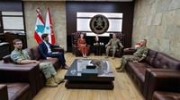 هيكل يبحث مع سفيرة الاتحاد الأوروبي دعم الجيش ومرحلة ما بعد "اليونيفيل"
