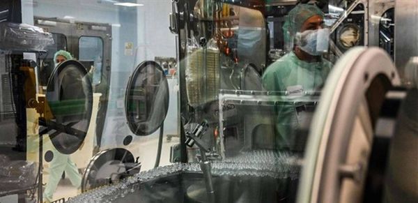 مرض نادر يوقف تجارب على لقاح كورونا