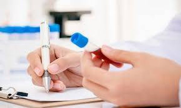 اختبار دم يكشف مبكراً عن 8 أنواع من السرطان